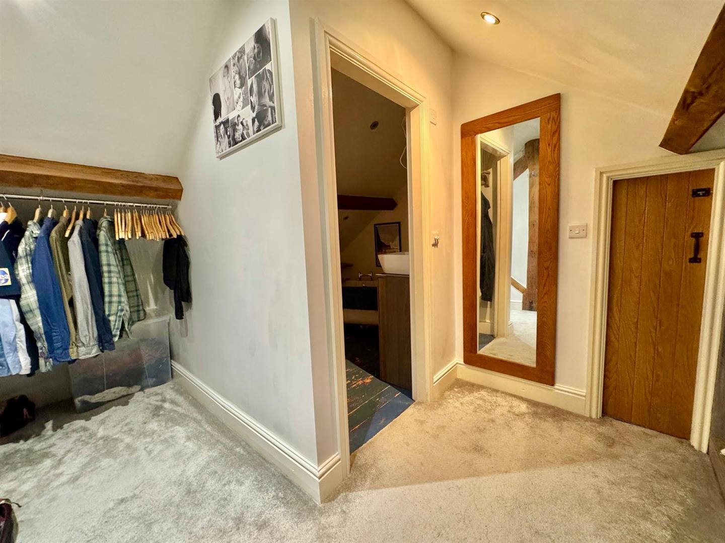 PHOTO-2025-10-16-14-32-16 (10).jpg